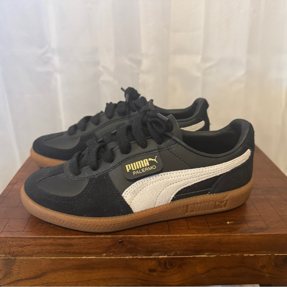 Puma Palermo Black leather and Black & White Suede - Womens size 6 or kids 4.5